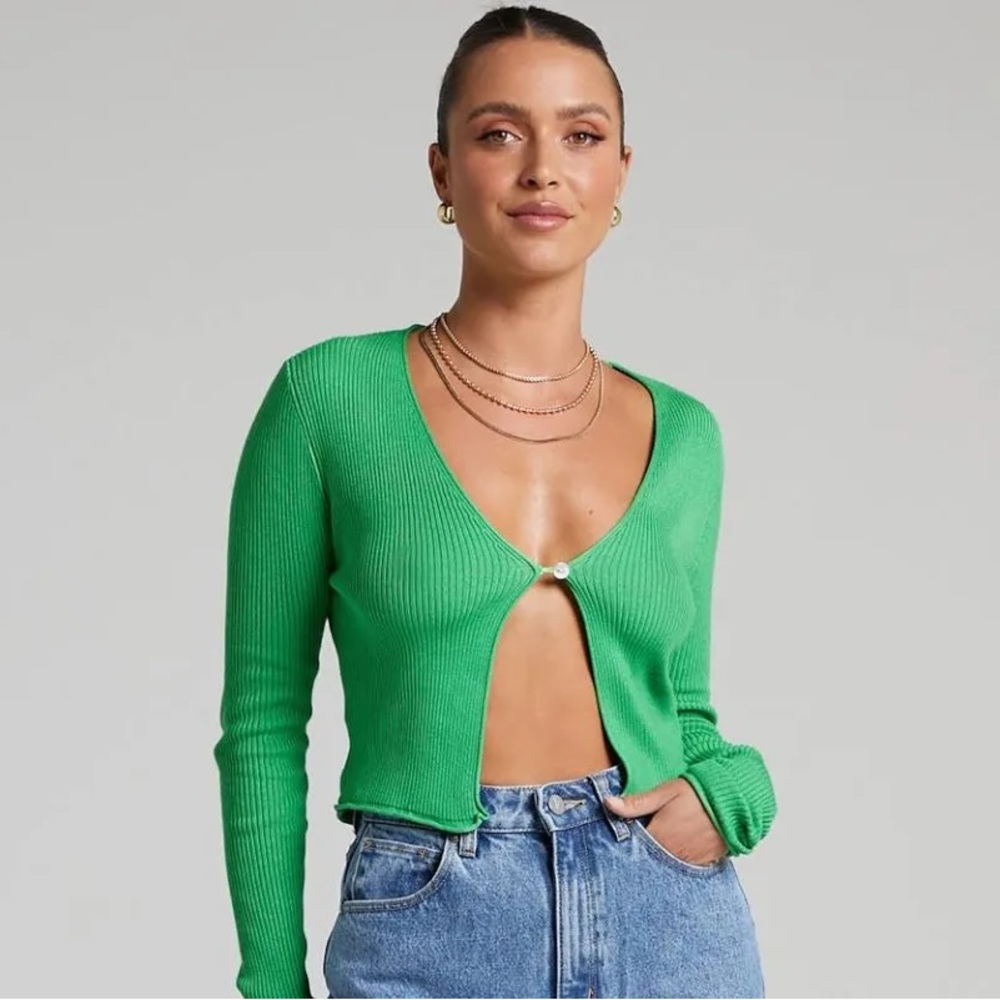 Lioness Vineyard Crop Cardigan